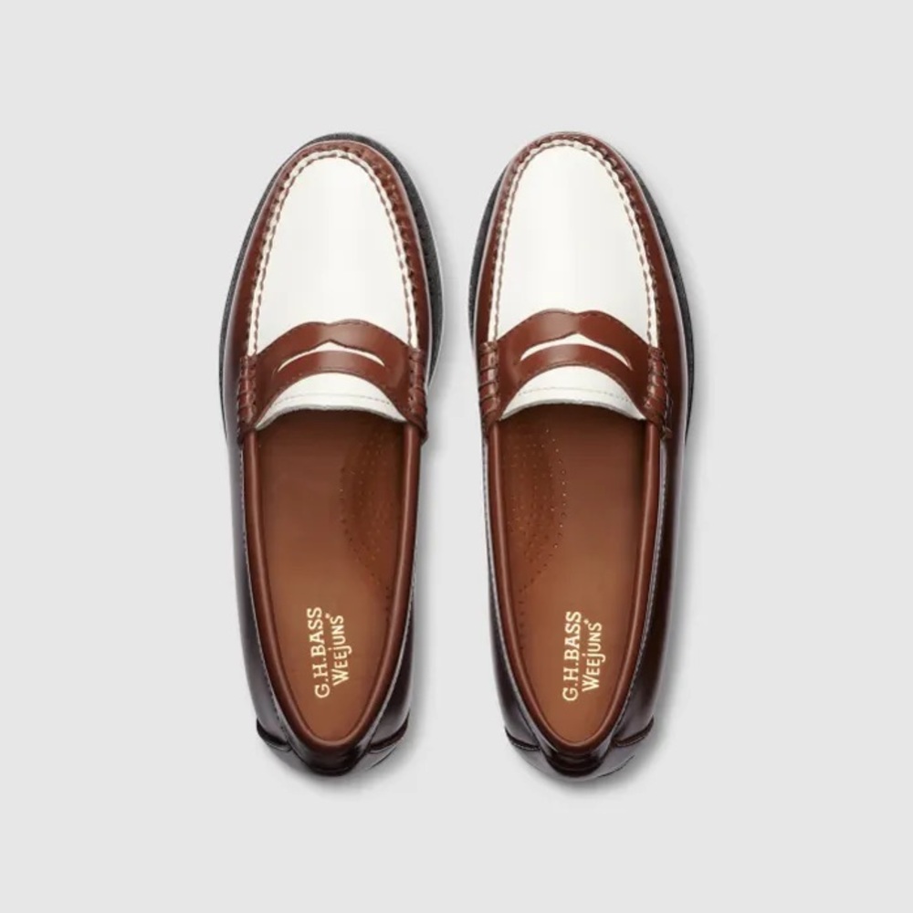 G.H. Bass women’s Whitney Weejuns Loafer - size 7.5
